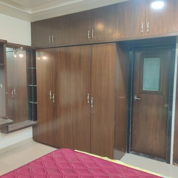 Bedroom in 6 BHK Independent House at Amarnath Colony – for Rent