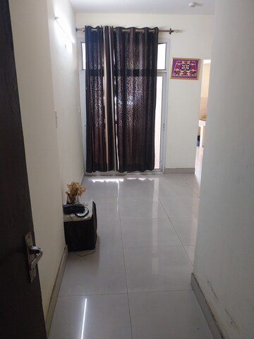 Furnished Amenities in 2 BHK Apartment at Mahagun Mahagunpuram II, Lal Kuan – for Sale