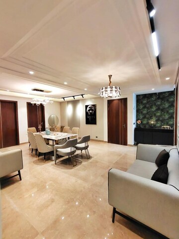 Living Room in 4 BHK Builder Floor at S S Southend, Sector 49 – for Sale