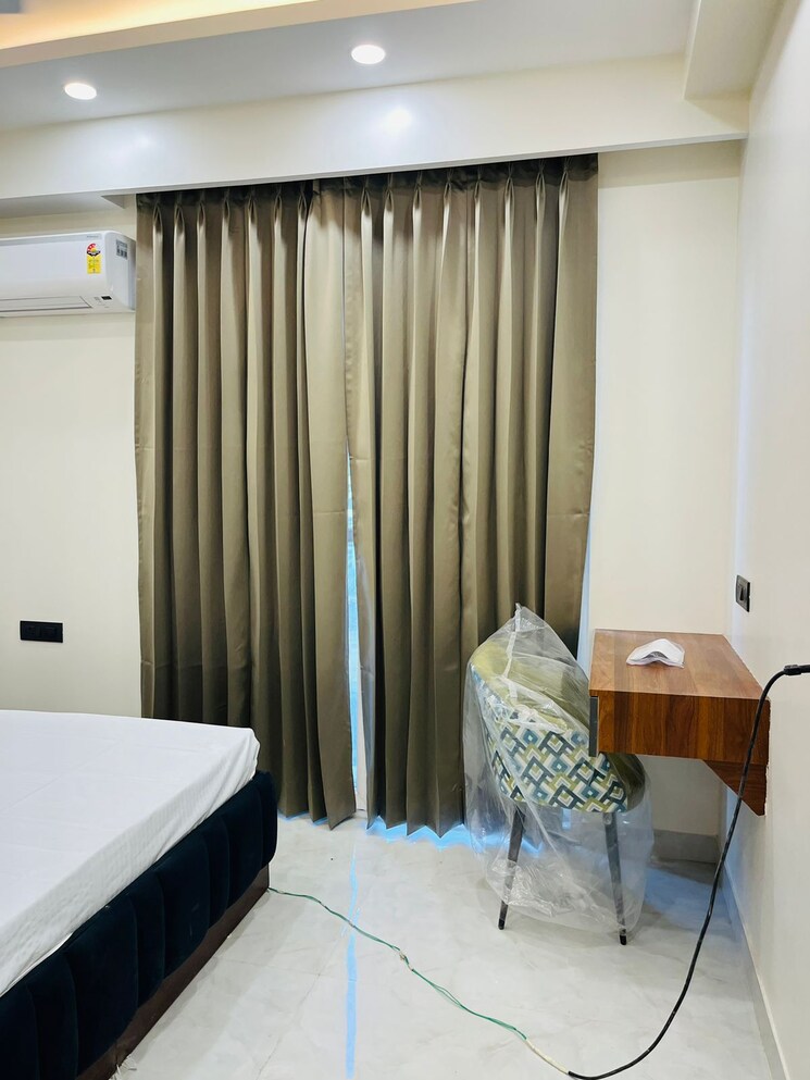 Master Bedroom, sector 43 2 Bedroom 140 Sq.Yd. Builder Floor In Sector 43 Gurgaon 8836876