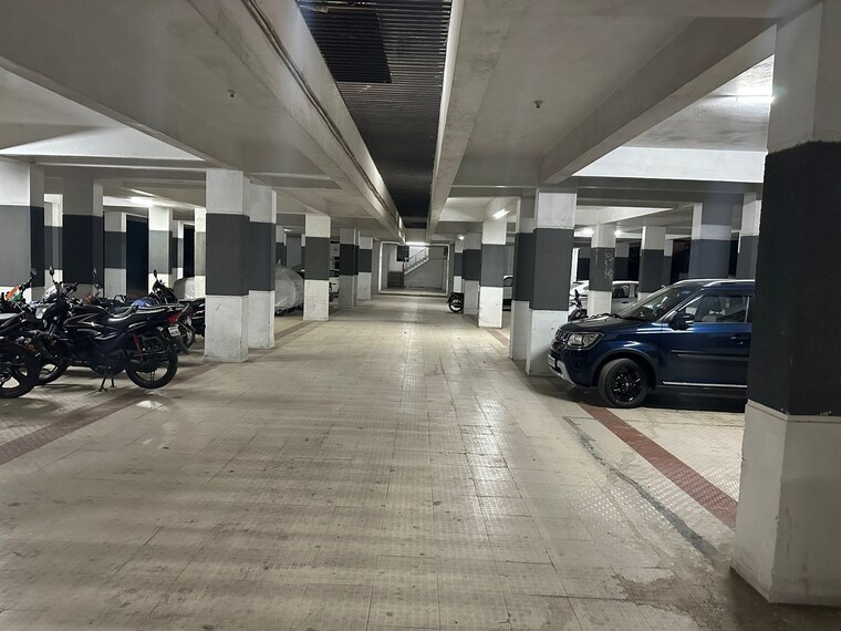  Parking, rau 2 Bedroom 725 Sq.Ft. Apartment In Rau Indore 8836906