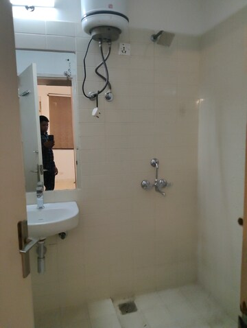 Bathroom in 3 BHK Apartment at DLF The Wellington Estate, Dlf Phase V – for Rent