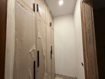 Building Lobby in 5 BHK Independent House at Sector 7 – for Sale