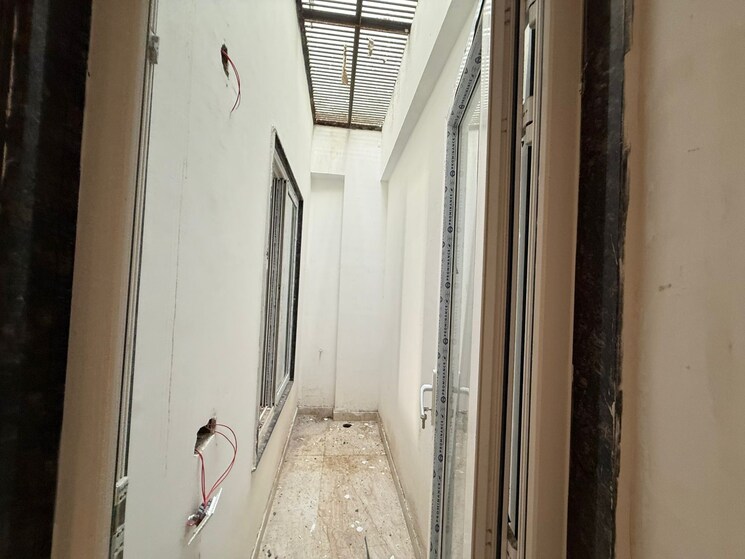 undefined, sector 7 5 Bedroom 1260 Sq.Ft. Independent House In Sector 7 Gurgaon 8836857