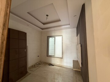 Building Lobby in 5 BHK Independent House at Sector 7 – for Sale