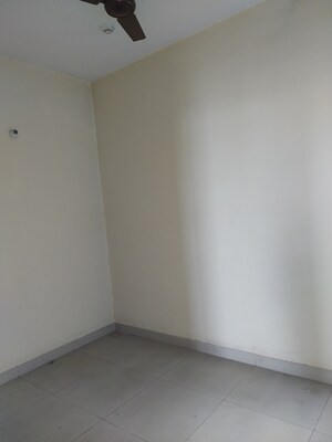 Furnished Amenities in 2 BHK Apartment at Mahagun Mahagunpuram II, Lal Kuan – for Sale