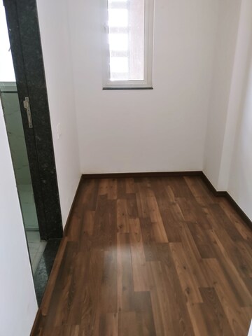Room in 2 BHK Apartment at Kolte Patil Stargaze, Bavdhan – for Rent