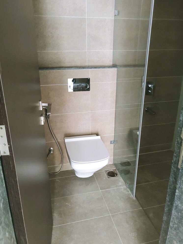 Bathroom, kolte-patil-stargaze 2 Bedroom 800 Sq.Ft. Apartment In Bavdhan Pune 8836137
