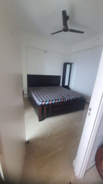 1 BHK Apartment For Rent in Gaur City 2