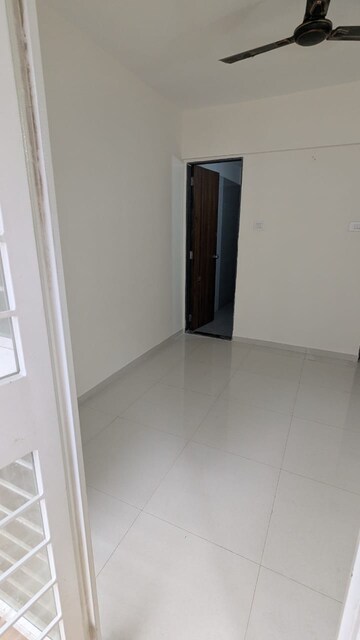 Room in 2 BHK Apartment at Parklane Lifeseasons, Dhanori – for Rent