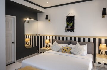 Bedroom in 4 BHK Villa at Nagoa – for Sale
