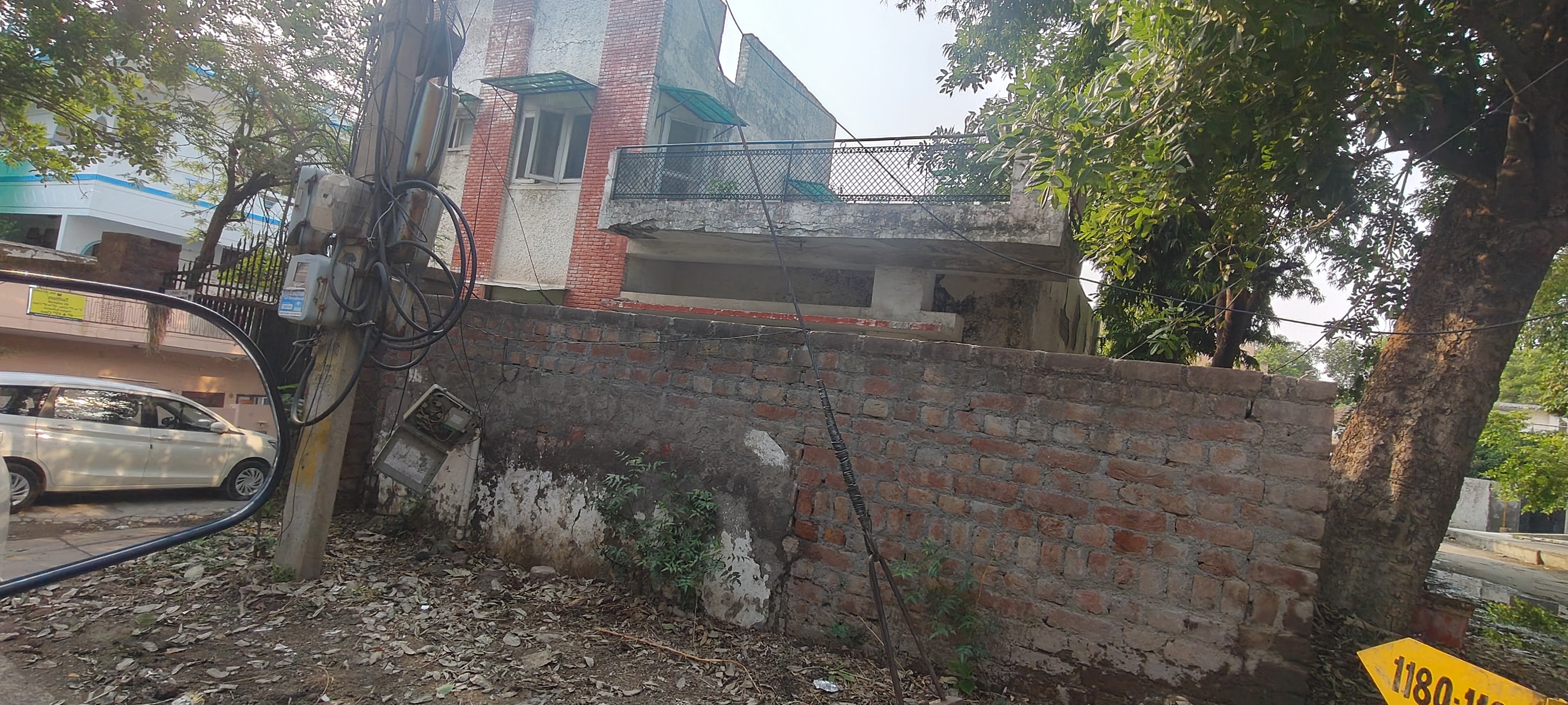 Plot For Sale in Independent Plot 