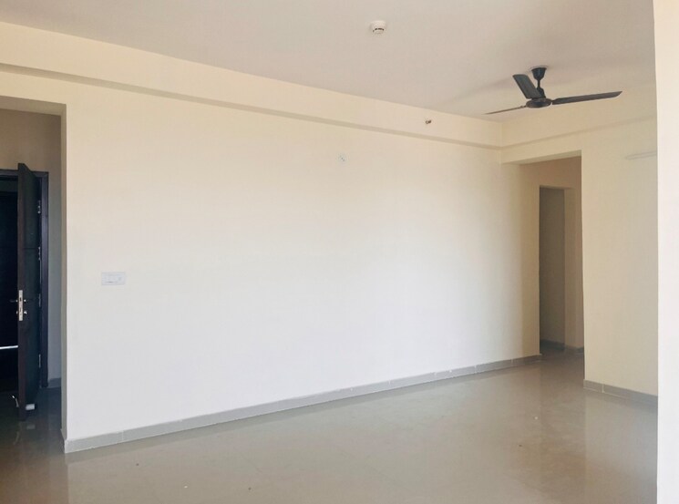 Room, dlf-express-greens 3.5 Bedroom 2000 Sq.Ft. Apartment In Manesar Sector 1a Gurgaon 8837118