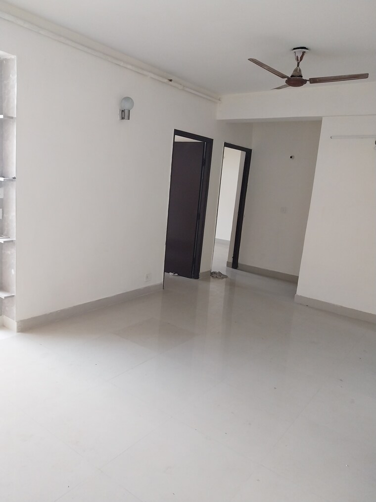 undefined, mahagun-mahagunpuram-ii 2 Bedroom 900 Sq.Ft. Apartment In Lal Kuan Ghaziabad 8837135