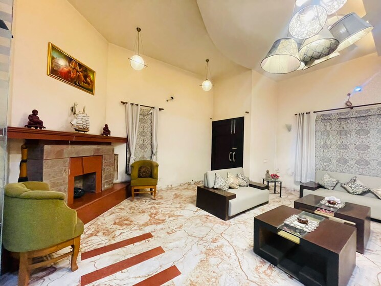 Living Room, gomti nagar 3 Bedroom 2350 Sq.Ft. Apartment In Gomti Nagar Lucknow 8837115