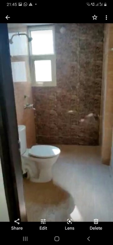 Bathroom in 3 BHK Apartment at Omaxe Waterscapes, Gomti Nagar – for Sale