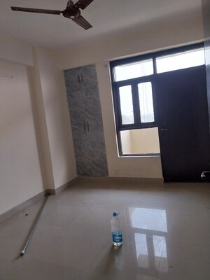 Furnished Amenities in 2 BHK Apartment at Mahagun Mahagunpuram II, Lal Kuan – for Sale