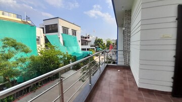 Balcony in 4 BHK Villa at Bhatagaon – for Rent