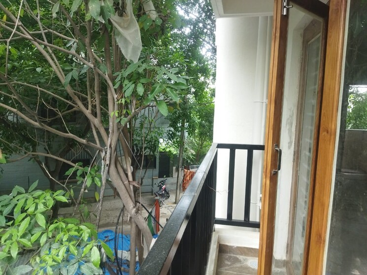 Balcony, ashwini-residency-rmv-2nd-stage 3 Bedroom 2290 Sq.Yd. Builder Floor In Rmv 2nd Stage Bangalore 8837219