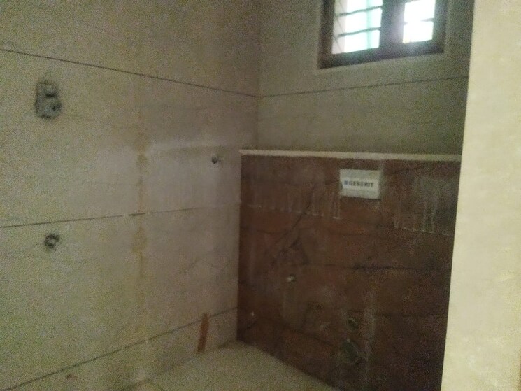 Bathroom, ashwini-residency-rmv-2nd-stage 3 Bedroom 2290 Sq.Yd. Builder Floor In Rmv 2nd Stage Bangalore 8837219