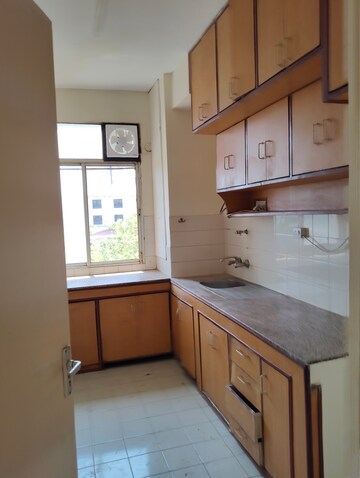 Kitchen in 3 BHK Apartment at DLF The Carlton Estate, Dlf Phase V – for Rent