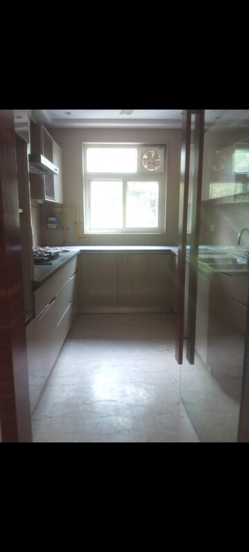 Bathroom in 3 BHK Builder Floor at Greater Kailash I – for Rent