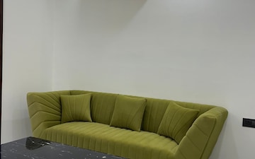 2 BHK Builder Floor For Rent in South City 1