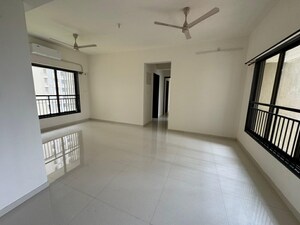 2 BHK Apartment For Sale in Shiv Guru Ashish, Mulund East