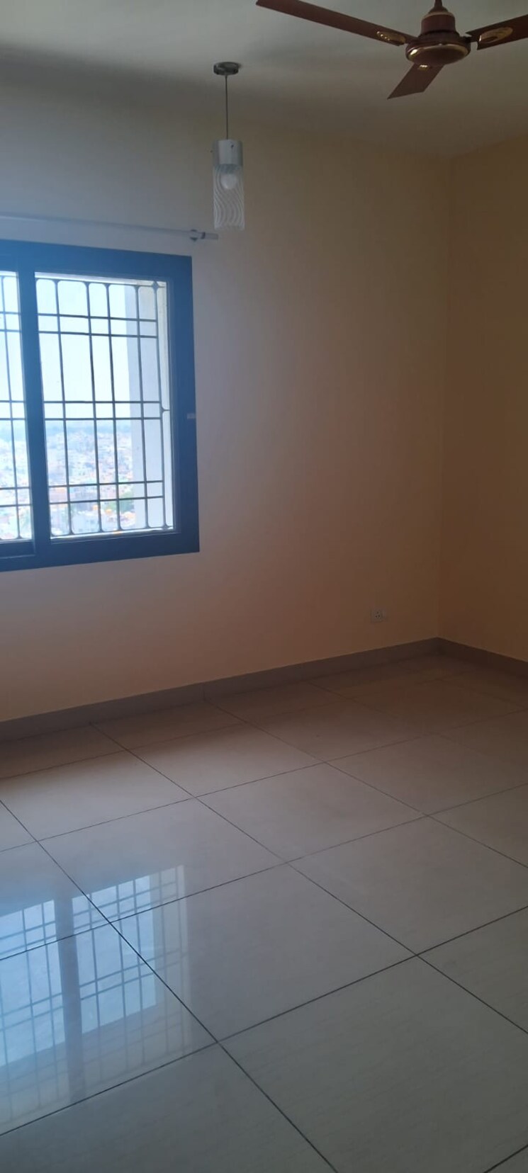 Room, pariwar-presidency 3 Bedroom 1880 Sq.Ft. Apartment In Bommanahalli Bangalore 8837327