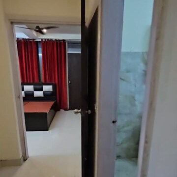 Kitchen in 2 BHK Builder Floor at DLF Central Arcade, Sector 25 – for Rent
