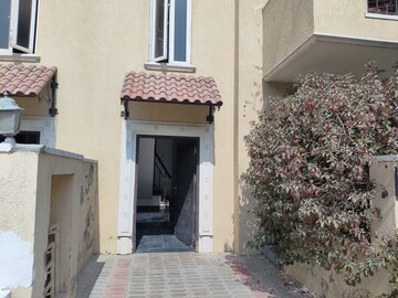 Kitchen in 4 BHK Builder Floor at Emaar Emrald Floors Select, Sector 65 – for Rent