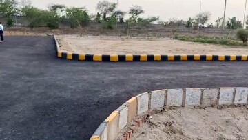  Plot – Exterior View View at Yamuna Expressway - for Sale