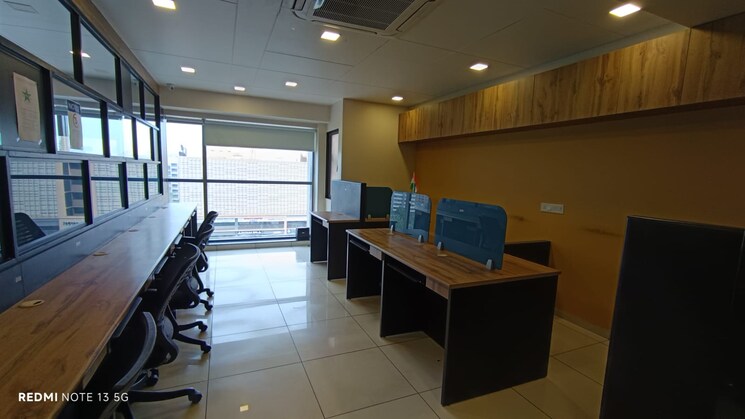 Team Area, science city Commercial Office Space 1803 Sq.Ft. In Science City Ahmedabad 8837408