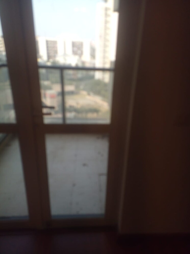 Room, dlf-new-town-heights-ii 3 Bedroom 1950 Sq.Ft. Apartment In Sector 86 Gurgaon 8837406