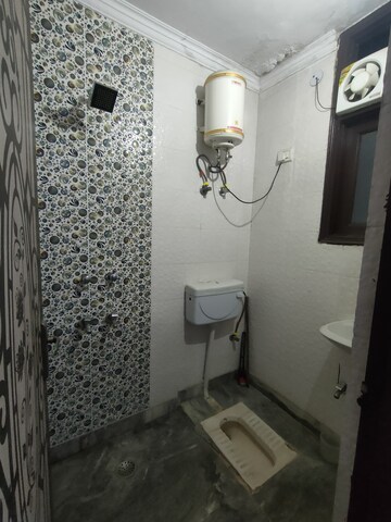 Bathroom in 3 BHK Builder Floor at Govindpuri – for Rent