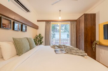 Bedroom in 4 BHK Villa at Nagoa – for Sale