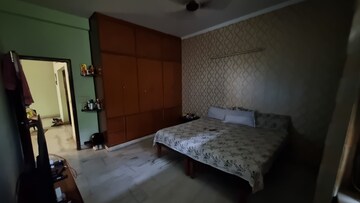 Bedroom in 2 BHK Builder Floor at Sector 23 – for Rent