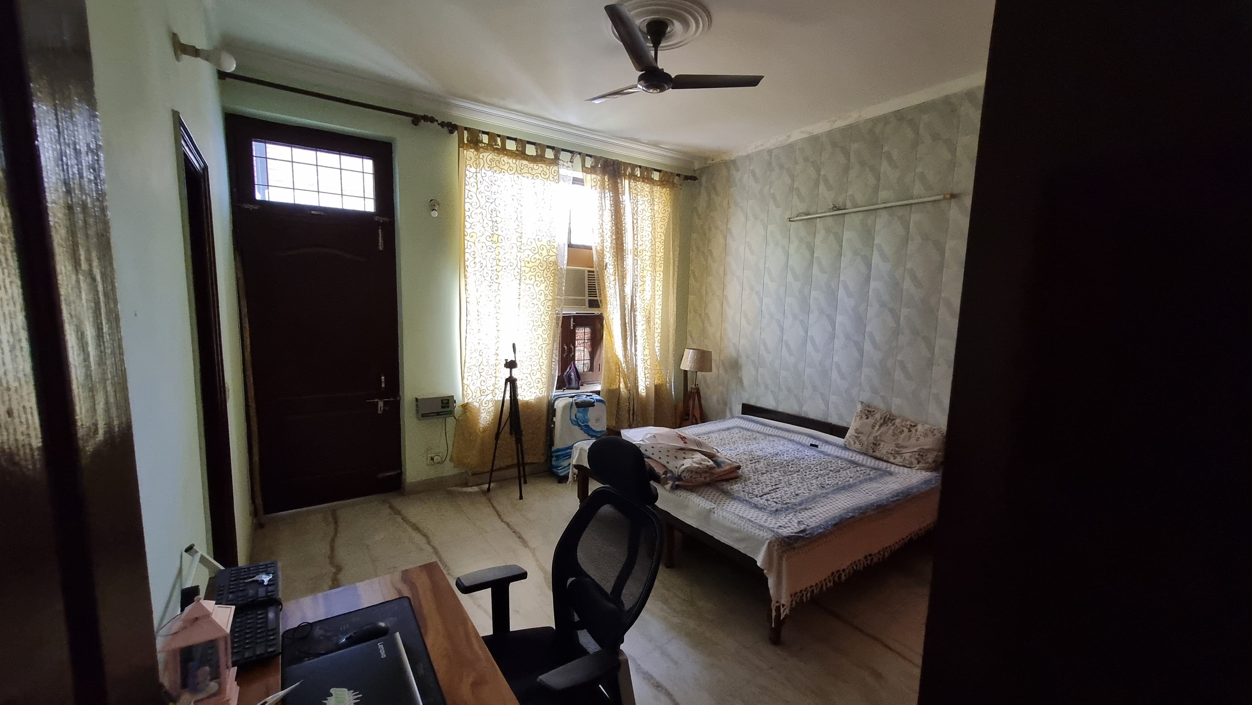 2 BHK + Pooja Room Builder Floor For Rent in Ansal Plaza Sector-23