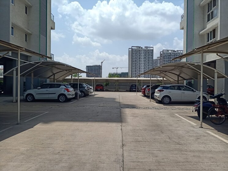  Parking, oxford-florida-riverwalk 2 Bedroom 900 Sq.Ft. Apartment In Mundhwa Pune 8837637
