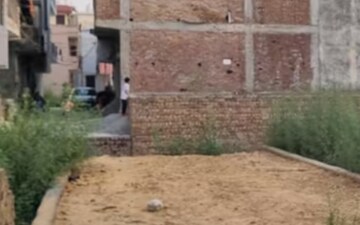 Plot For Sale in Avantika Colony