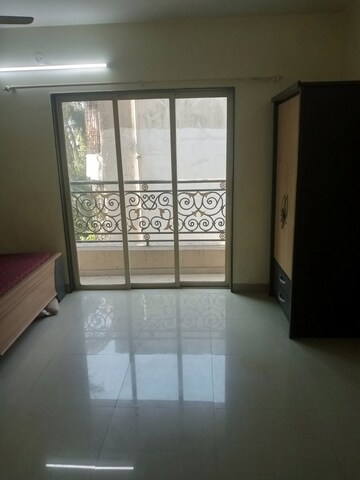 Room in 3 BHK Apartment at Harmony Apartments Co Operative Housing Society Lt, Andheri East – for Rent
