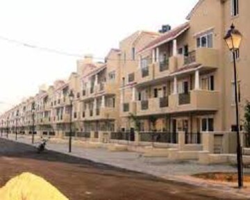 3.5 BHK Apartment – Exterior View View at Emaar Emerald Floors, Sector 65 - for Sale