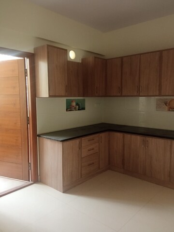 3 BHK Apartment For Rent in Pariwar Presidency, Bommanahalli