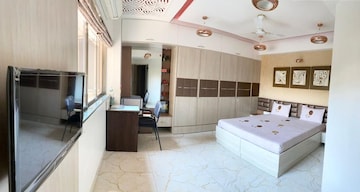 Bathroom in 4 BHK Apartment at Hiranandani Gardens Odyssey I II, Powai – for Sale
