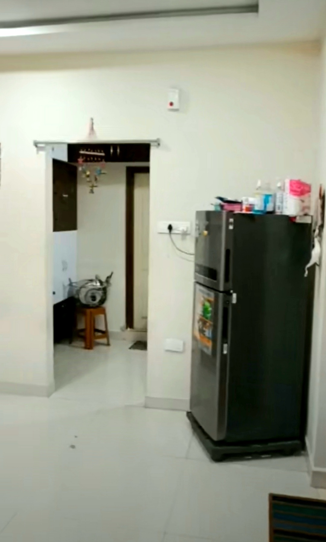 2 BHK Apartment For Rent in Asha Nagar CHS