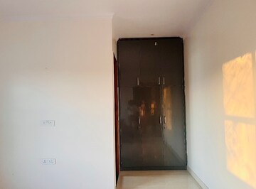 Furnished Amenities in 2 BHK Independent House at HSIIDC Sidco Aravali, Imt Manesar – for Rent
