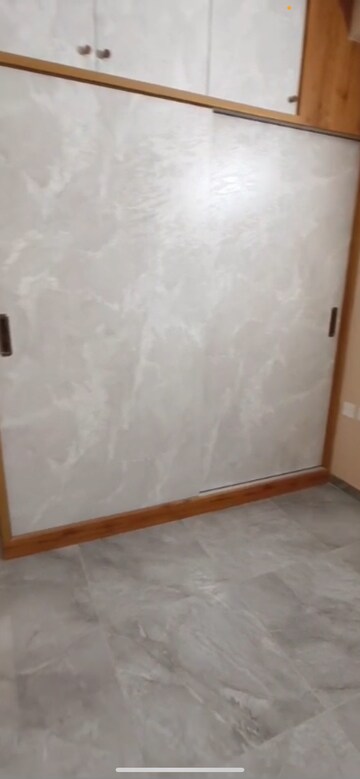Room in 2.5 BHK Apartment at Arvind Bel Air, Yelahanka – for Rent