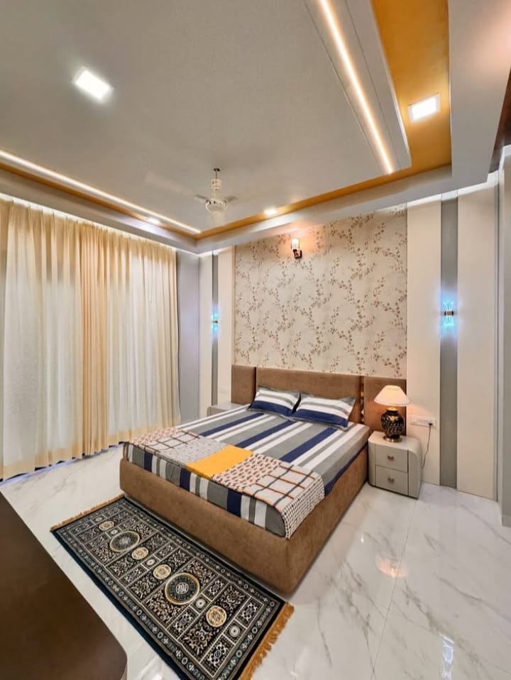 3 BHK + Pooja Room Builder Floor For Sale in Builder Floor