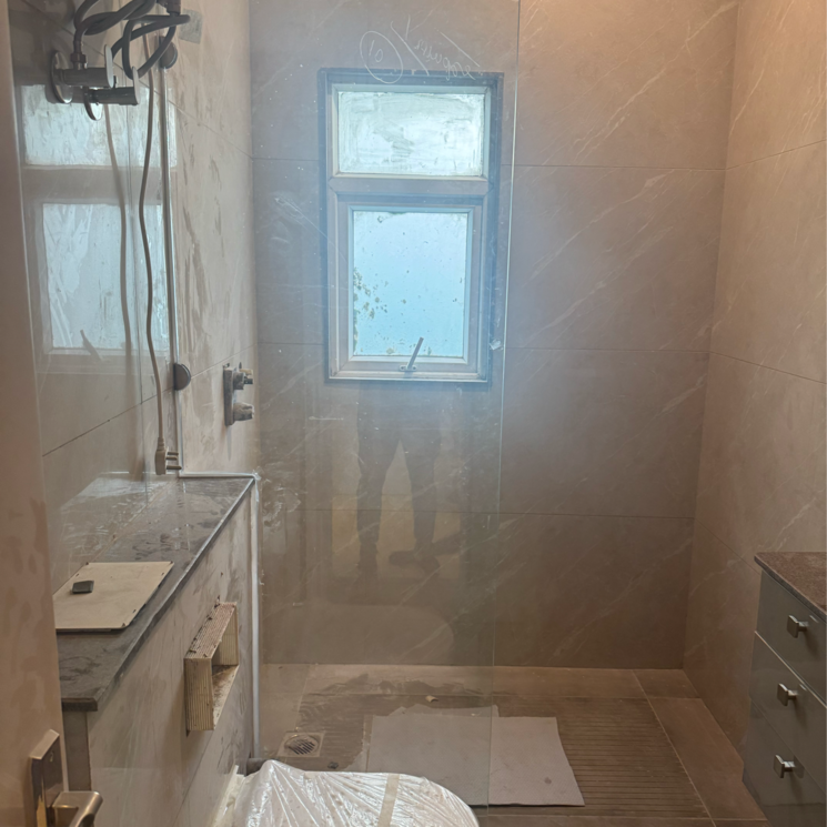 Bathroom, dlf-central-arcade 3 Bedroom 215 Sq.Yd. Builder Floor In Sector 25 Gurgaon 8838156