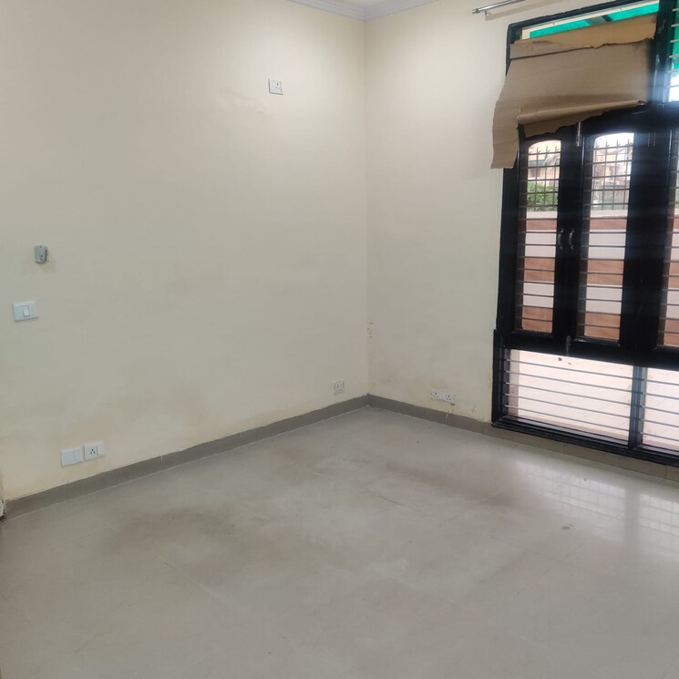 Room, omaxe-designer-villas-mayfield-garden 2 Bedroom 2200 Sq.Ft. Villa In Sector 51 Gurgaon 8838183